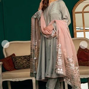 3 pieces chest 18 shirt length 43